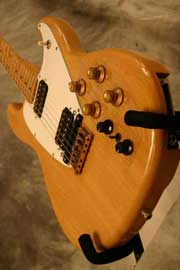 Roland G-202 Natural Finish