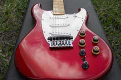 Roland G-505 Red Finish