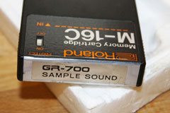 Roland GR-700